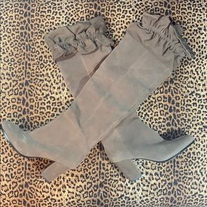 ‼️CLOSET CLOSING SALE‼️ [Libby. Edelman] Taupe Suede OTK Heeled Boots